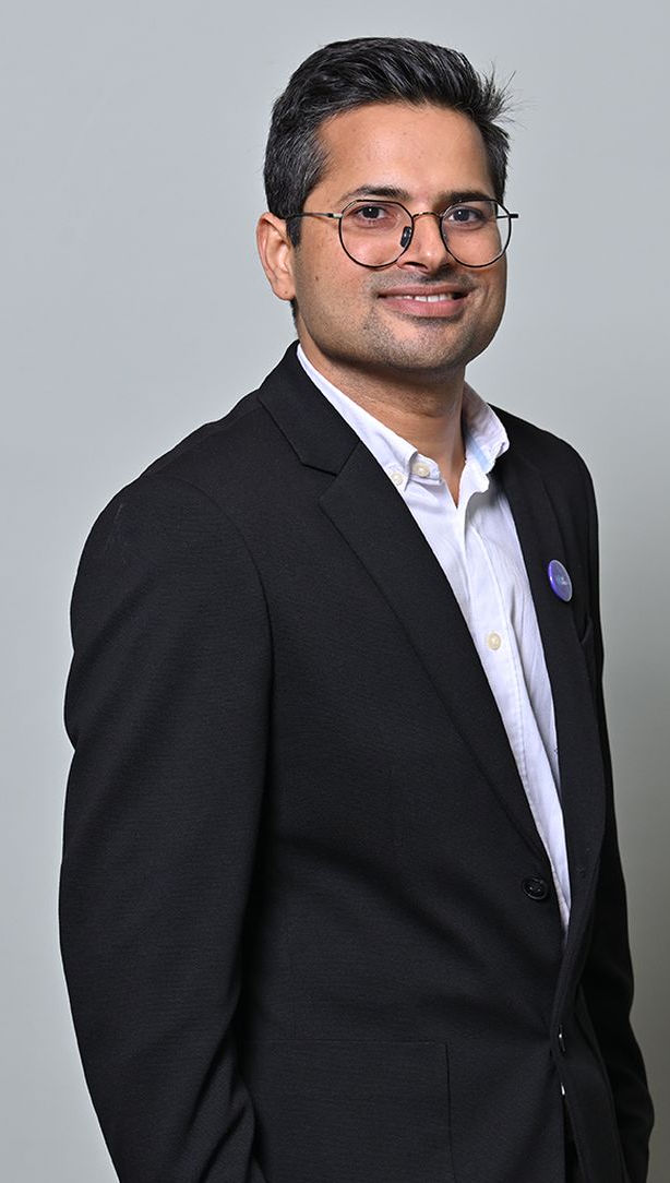 Dr. Shiva Kant Shukla (PhD), Founder, CEO & CTO of Beezbiotech
